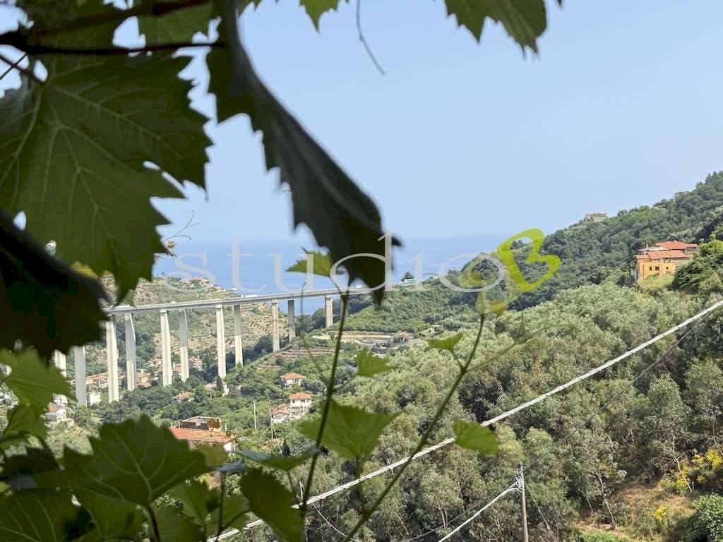 Vista - Casa indipendente via Libero Alborno, snc, Ventimiglia - foto 1