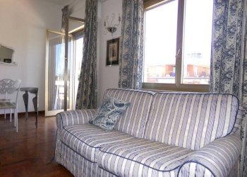 soggiorno - Three-room apartment via Ardeatina, 147B, Anzio - photo 5