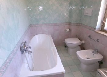 bagno - Three-room apartment via Ardeatina, 147B, Anzio - photo 23