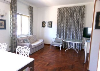 soggiorno - Three-room apartment via Ardeatina, 147B, Anzio - photo 2