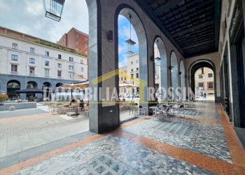 portico - Bar Tavola Calda - Fredda piazza Monte Grappa, 6, Varese - foto 7