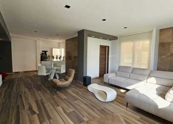 WhatsApp Image 2025-12-30 at 18.20.19 (2).jpeg - Villa Modica - foto 4