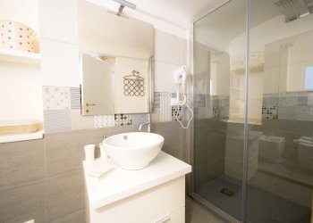 IMG_1262.JPG - Casa indipendente Via Maresca Gennaro, Ostuni - foto 12