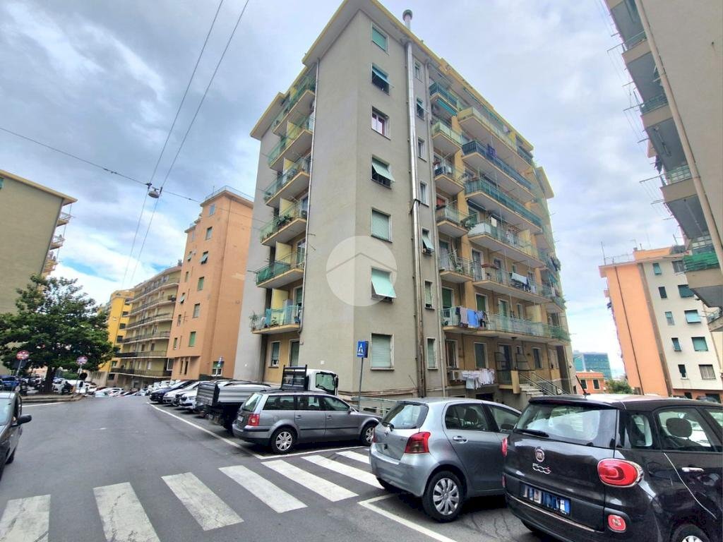 Two-room apartment Via De Mari, Genova (neighborhood Palmaro) - photo 3