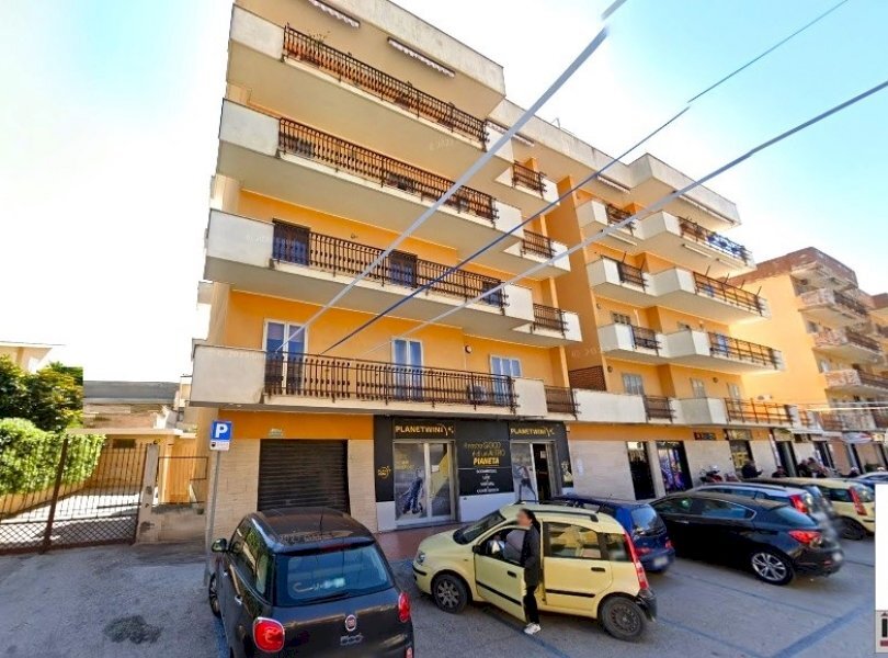 Garage - Parking Mondragone - photo 1