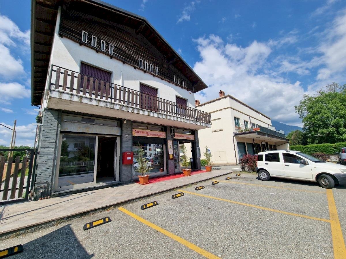 Negozio it!4v1716563219168!5m2!1sit, Montalto Dora - foto 1