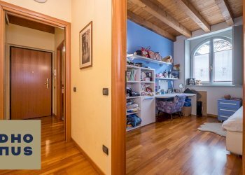 Four-room apartment Via Roma, Valbrembo - photo 19