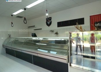 Locale Commerciale Via America, Termoli - foto 4