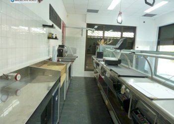 Locale Commerciale Via America, Termoli - foto 8