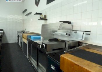 Locale Commerciale Via America, Termoli - foto 10