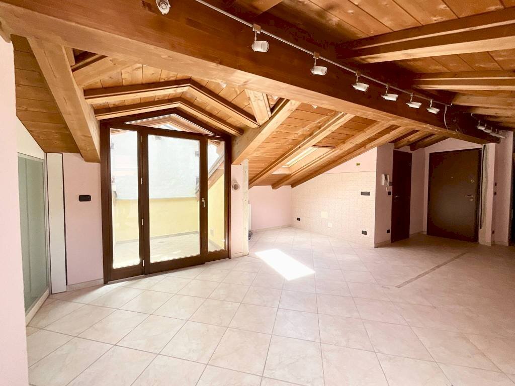 ZONA GIORNO - Two-room apartment Busca - photo 3