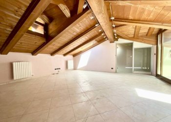 ZONA GIORNO - Two-room apartment Busca - photo 2