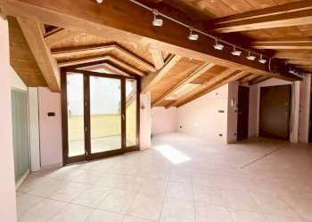 ZONA GIORNO - Two-room apartment Busca - photo 3