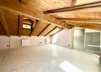 ZONA GIORNO - Two-room apartment Busca - photo 5