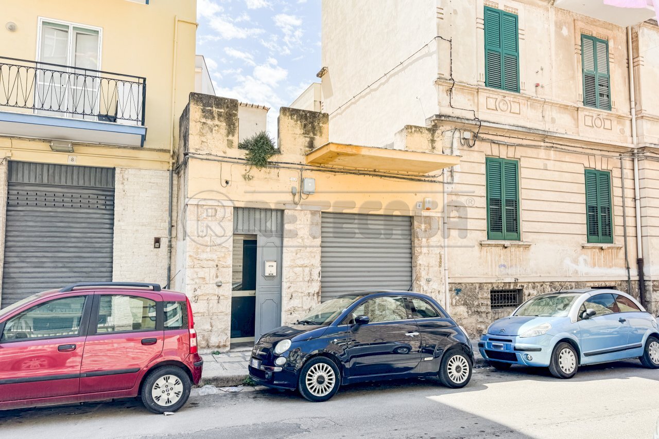 1.1.jpg - Stabile - Palazzo Via Pio x  4, Bisceglie - foto 1