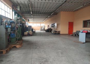 IMG_20240222_154727.jpg - Locale Commerciale Via Roma, Porcari 121, Porcari - foto 1