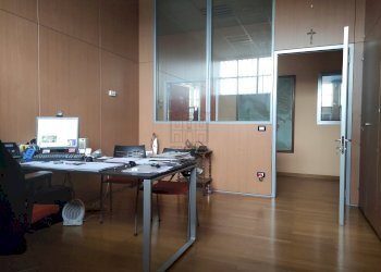 IMG_20240222_155025.jpg - Commercial Premises Via Roma, Porcari 121, Porcari - photo 5