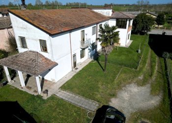 Two-room apartment Mesola - photo 4