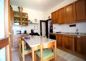 Two-room apartment Mesola - photo 8