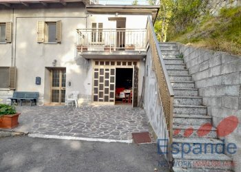 Porzione di casa Gaggio Montano - foto 1