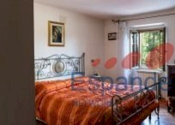 Porzione di casa Gaggio Montano - foto 12