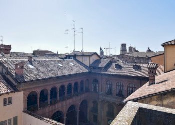 Stable - Palace Reggio nell'Emilia - photo 1