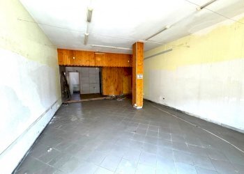 Commercial Premises Mondragone - photo 4