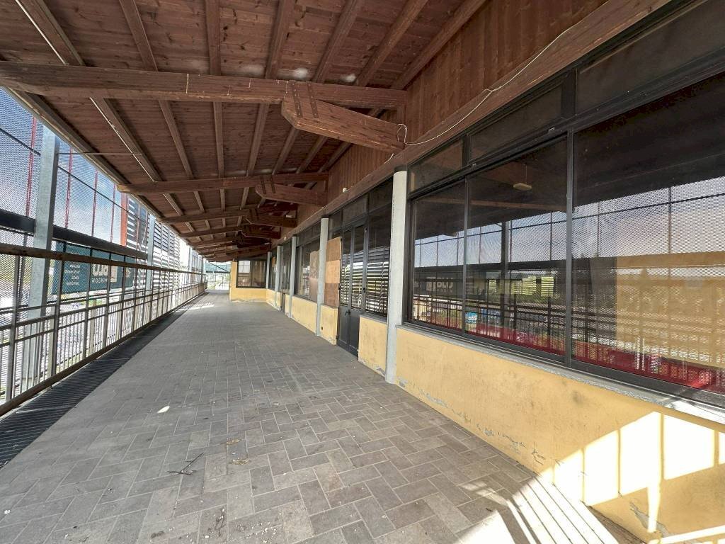 1 - Shop via Sempione, Castelletto Sopra Ticino - photo 1