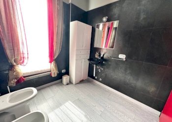 Bagno - Trilocale piazza San Graziano, Arona - foto 11