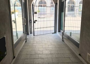 Interno palazzo - Trilocale piazza San Graziano, Arona - foto 42