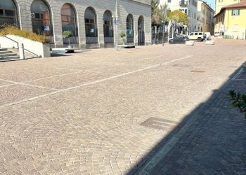 Zona - Trilocale piazza San Graziano, Arona - foto 44
