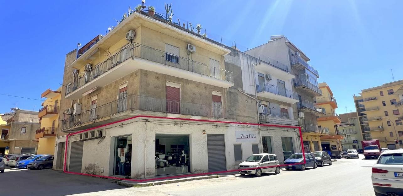 Locale Commerciale Via de Gasperi, Sciacca - foto 2