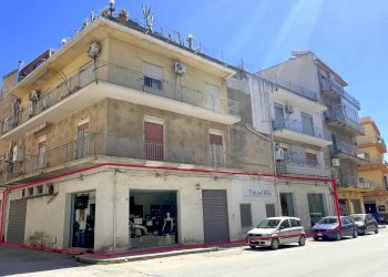 Locale Commerciale Via de Gasperi, Sciacca - foto 2