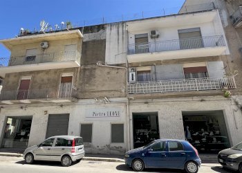 Locale Commerciale Via de Gasperi, Sciacca - foto 4