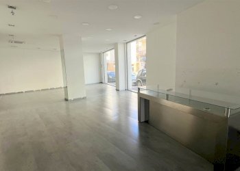 Locale Commerciale Via de Gasperi, Sciacca - foto 7