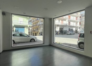 Locale Commerciale Via de Gasperi, Sciacca - foto 12