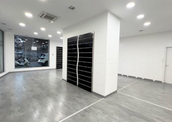 Locale Commerciale Via de Gasperi, Sciacca - foto 16