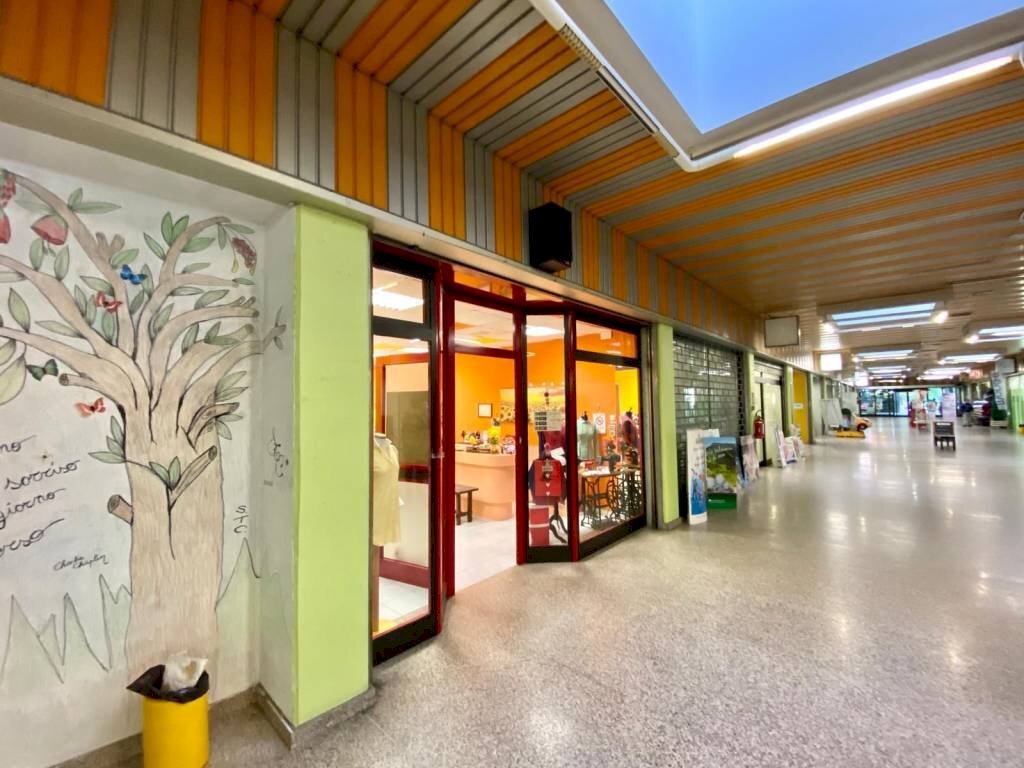 Interno non residenziale - Shop via Leonardo da Vinci, 50, Venaria Reale - photo 2