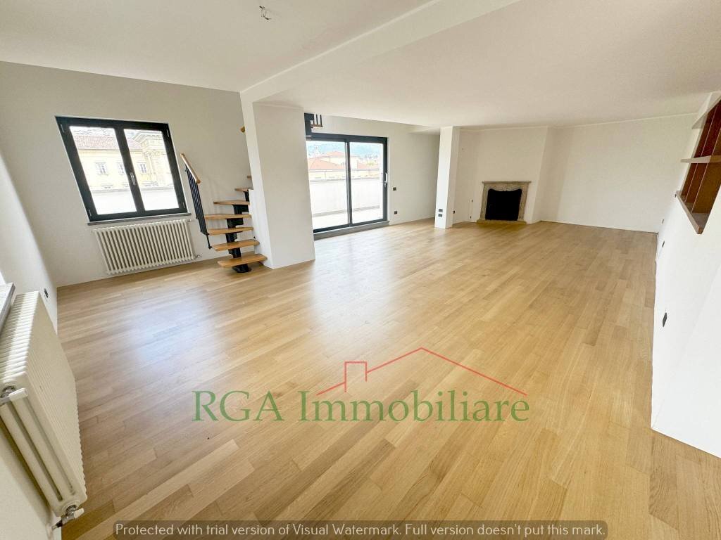 soggiorno - Quadrilocale via Gabriele Camozzi, Bergamo - foto 1