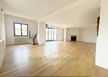 soggiorno - Quadrilocale via Gabriele Camozzi, Bergamo - foto 5
