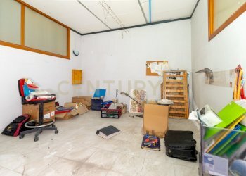 Deposito viale Mario Rapisardi CT (17).jpg - Locale Commerciale Viale Mario Rapisardi 186, Catania - foto 17
