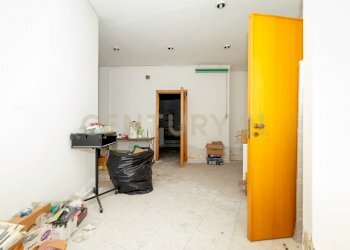 Deposito viale Mario Rapisardi CT (23).jpg - Locale Commerciale Viale Mario Rapisardi 186, Catania - foto 23