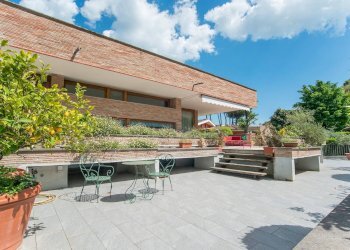 Villa largo Olgiata, Roma (neighborhood Olgiata) - photo 6