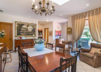 Villa largo Olgiata, Roma (neighborhood Olgiata) - photo 19