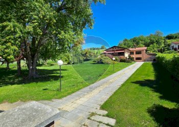 Single Family Villa Via Cesare Battisti, Fara Novarese - photo 4