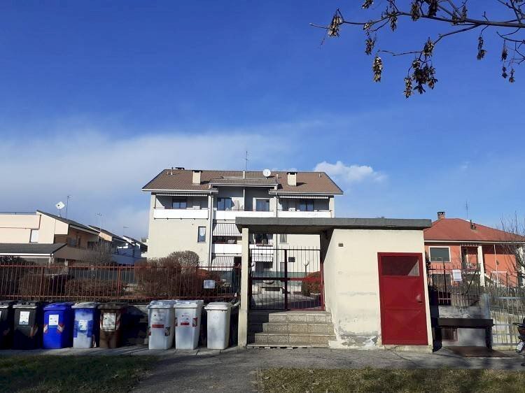 Facciata - Trilocale via Speranza, 28, Carignano - foto 2