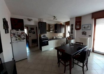 Cucina - Trilocale via Speranza, 28, Carignano - foto 4