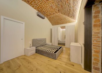 Camera da letto - Trilocale via DEI MILLE, 40, Torino (zona Centro) - foto 14