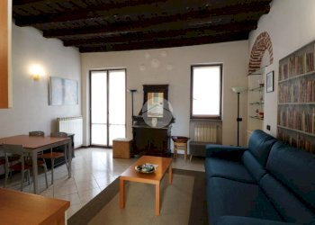 One-room apartment Via Buon Gesù, Rho - photo 4