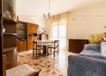 RIC05497.jpg - Trilocale Siracusa - foto 3